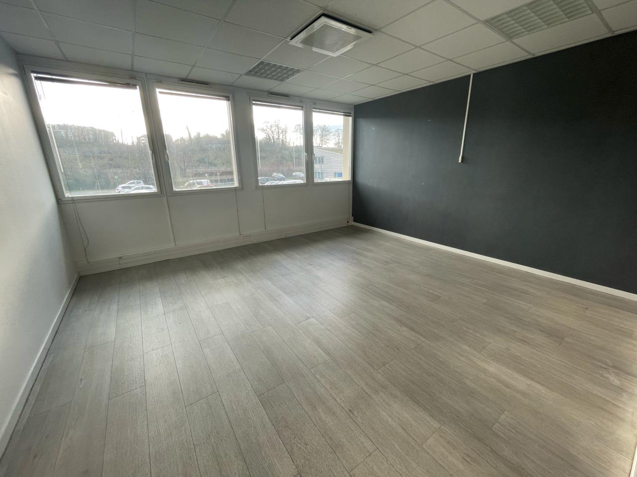 Bureau Cesson-Sévigné 314m² Location bureau Cesson-Sévigné Ille-et-Vilaine OLBUR2428396 4